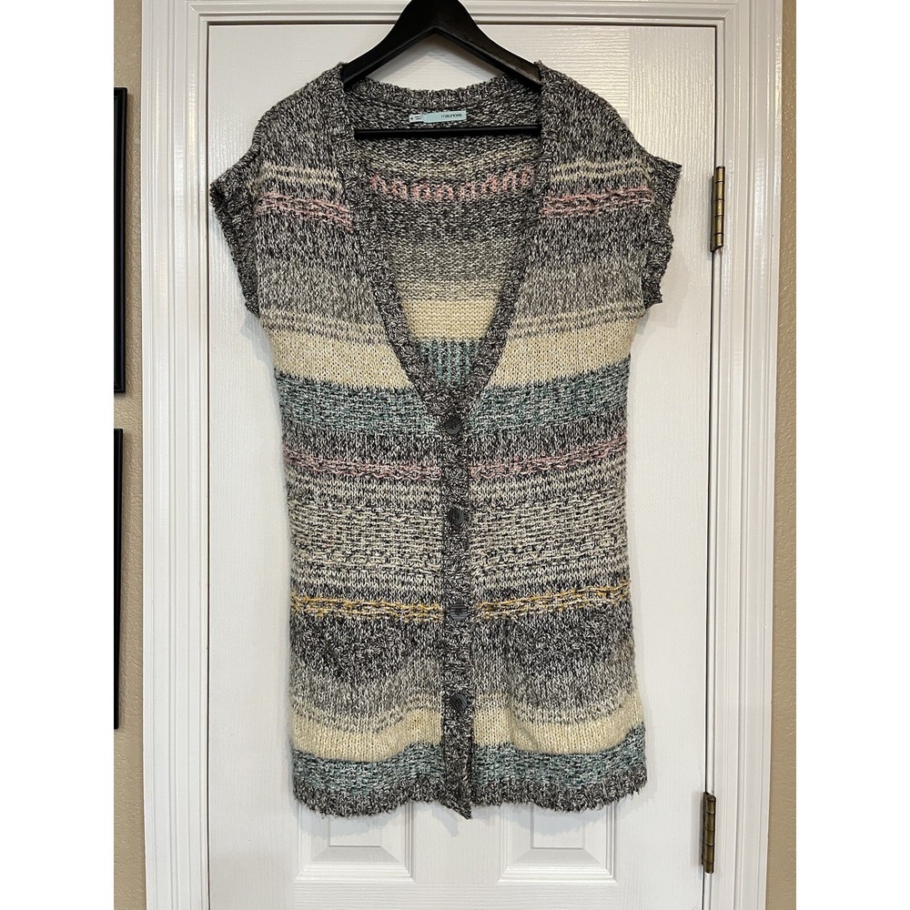 Maurices Womens Size M Short Sleeve Knit Cardigan Striped Gray Multi Button Up